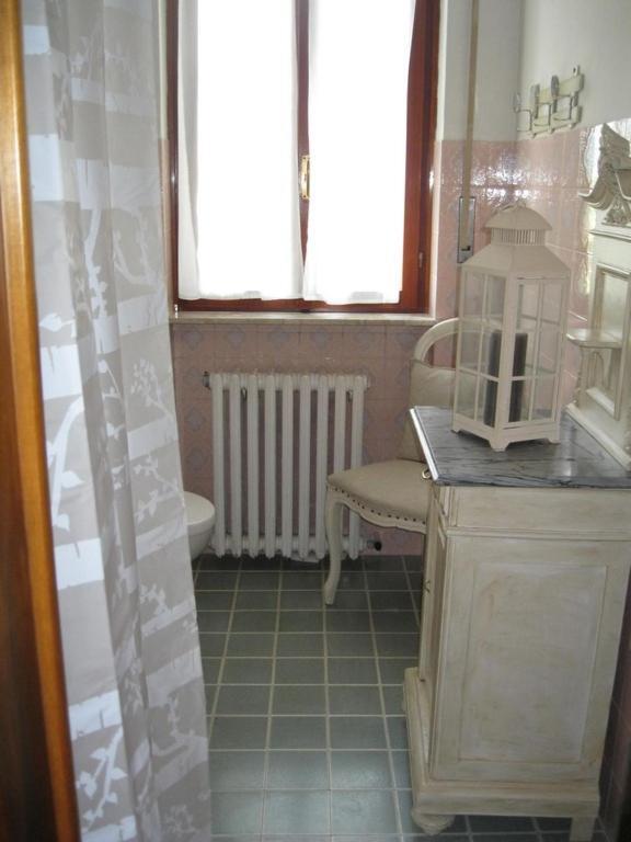Bed and Breakfast La Casa Dei Pini Malnate Exterior foto